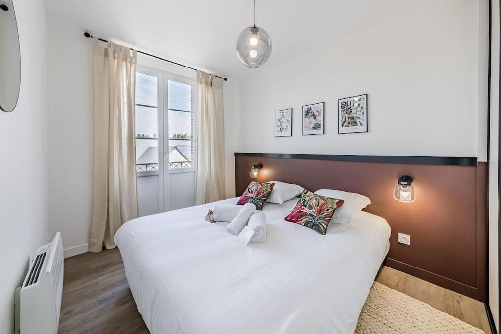 L'Azur Chaleureux Et Cocooning Segré Exterior foto